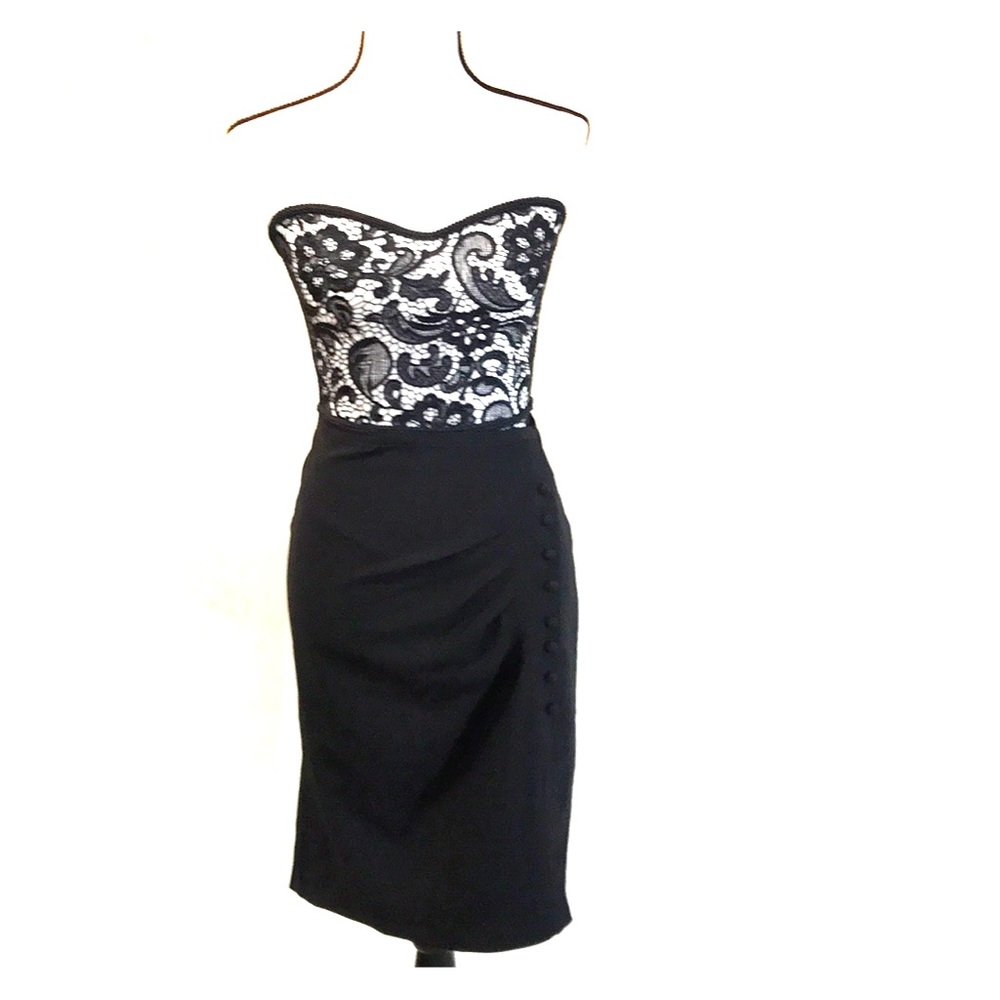 Black skirt with bottoms